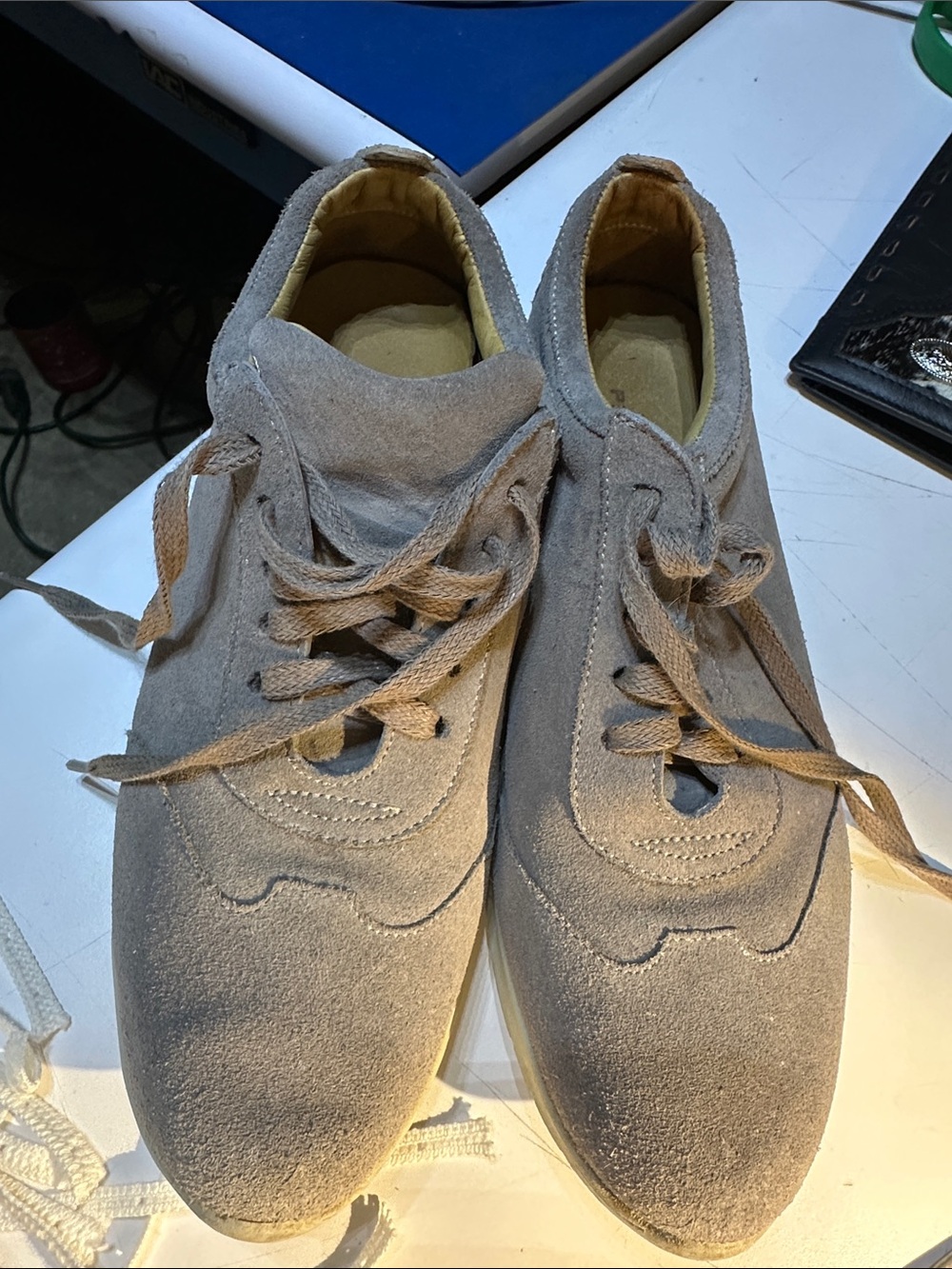 Peter Millar Suede Derby Shoes in Light Gray